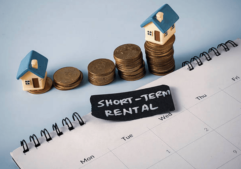 Understanding Short Term Rental Management Fees for Maximum Profit